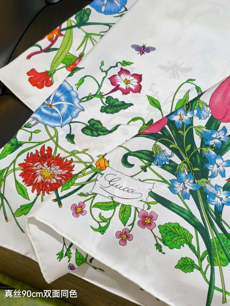 Gucci Scarf Lightweight 271788