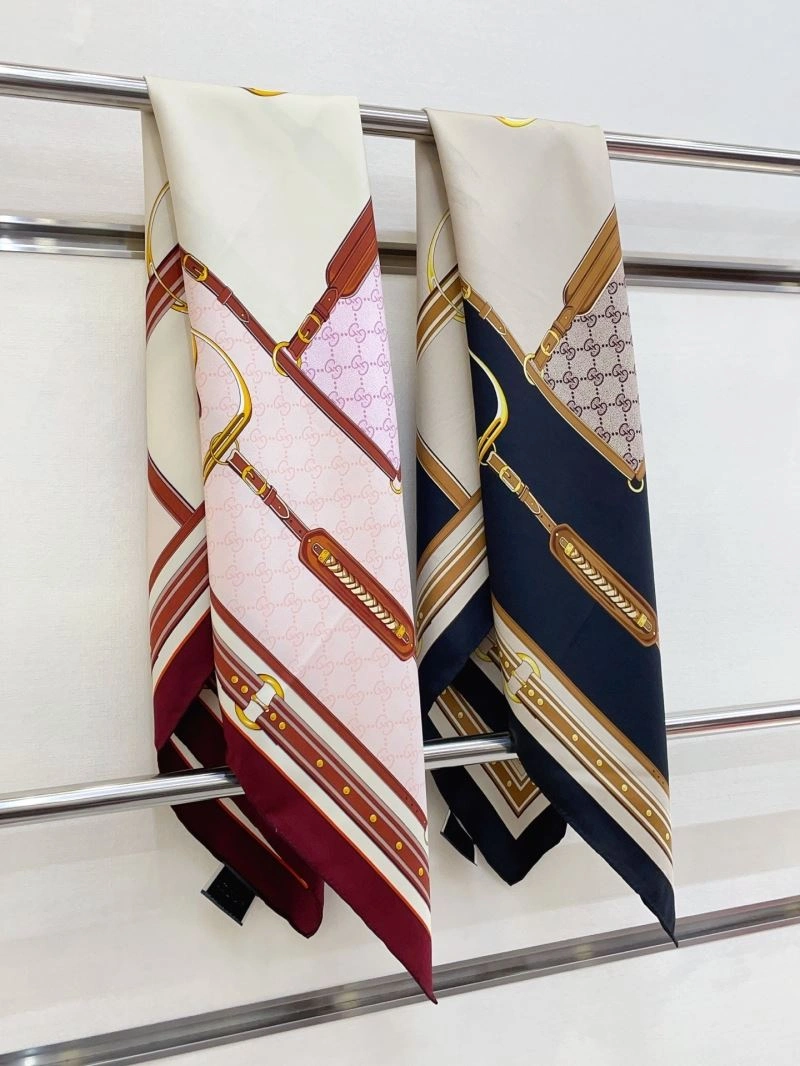 Durable Gucci Scarf 271802