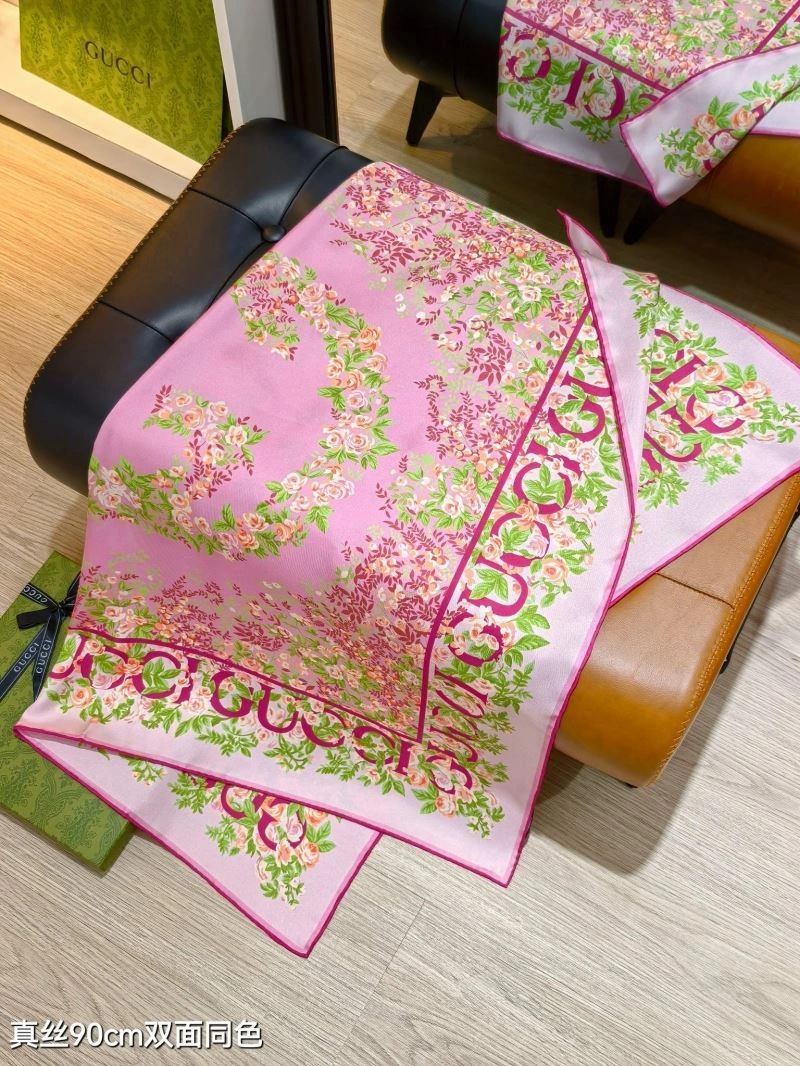 Soft Gucci Scarf 271813
