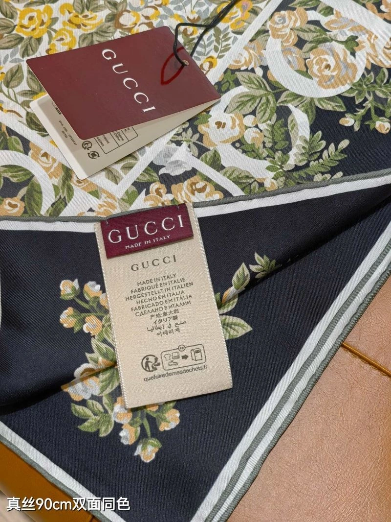 ZipUp Gucci Scarf 271791
