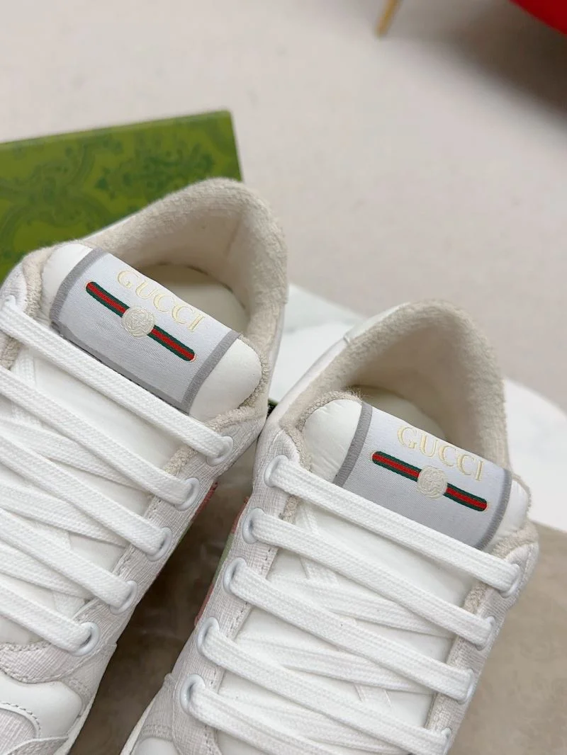 Sleek Gucci Screener Shoes 25960