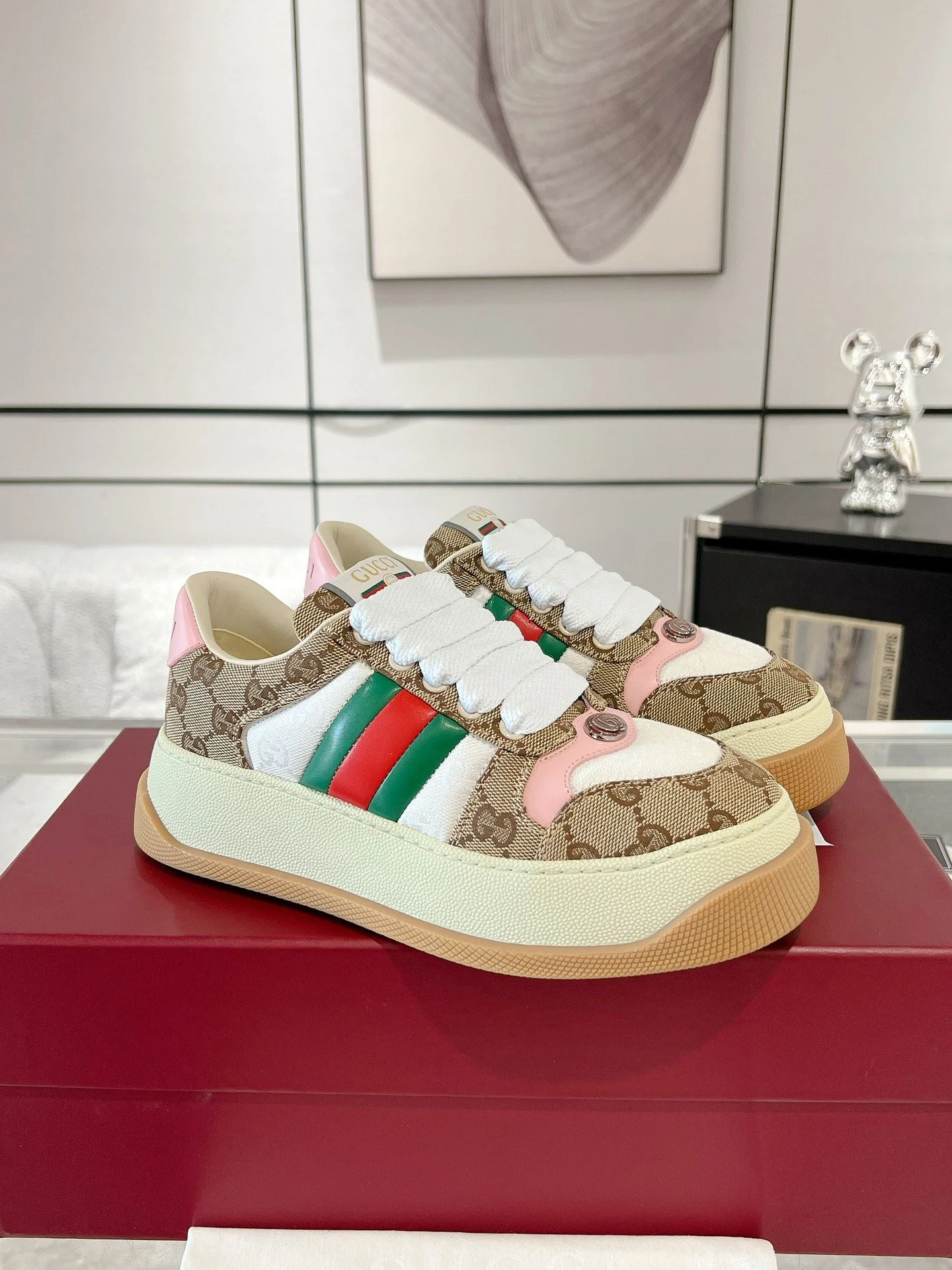 Lightweight Gucci Screener Shoes 24339