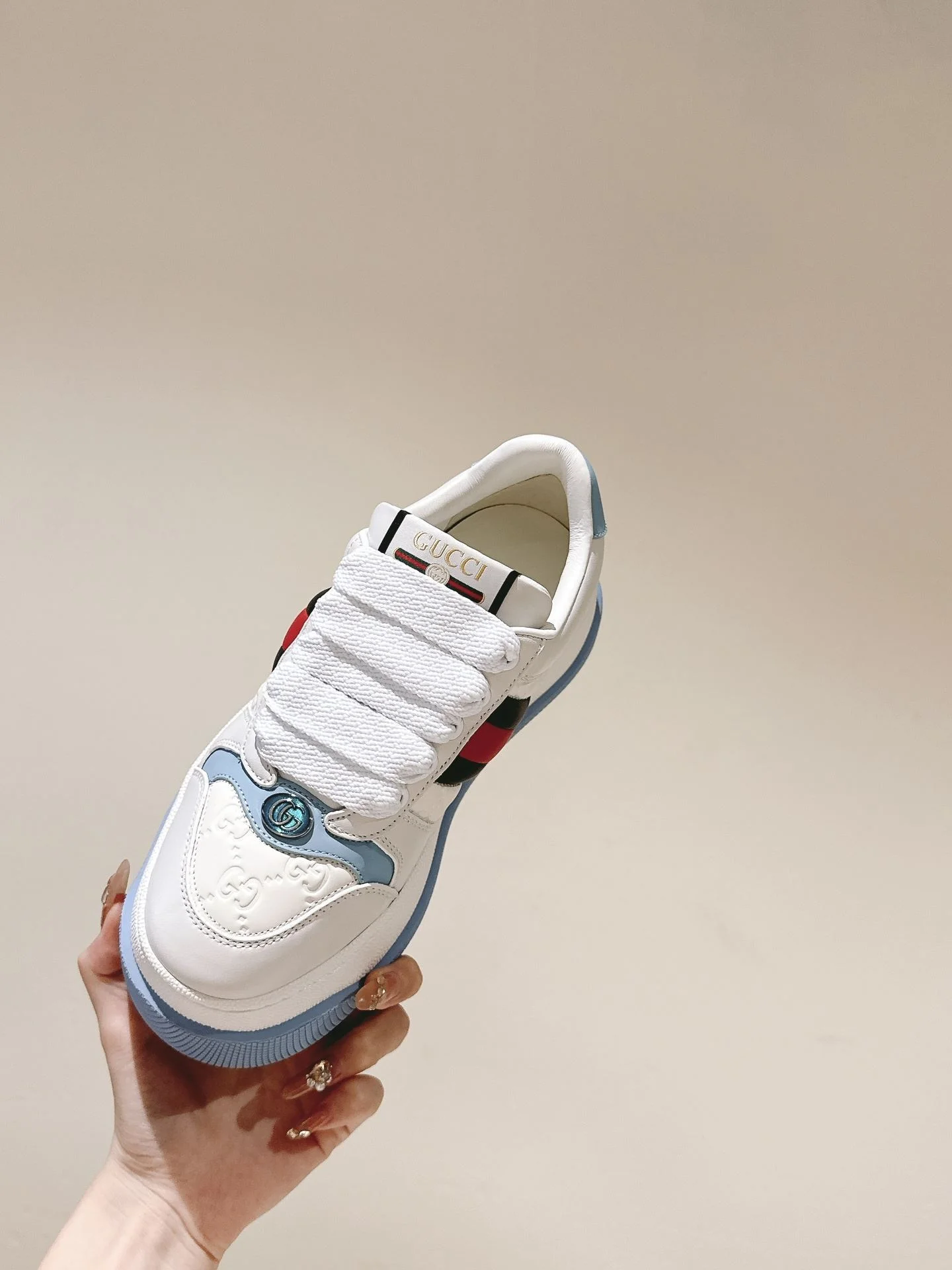 Gucci Screener Shoes Breathable 24335