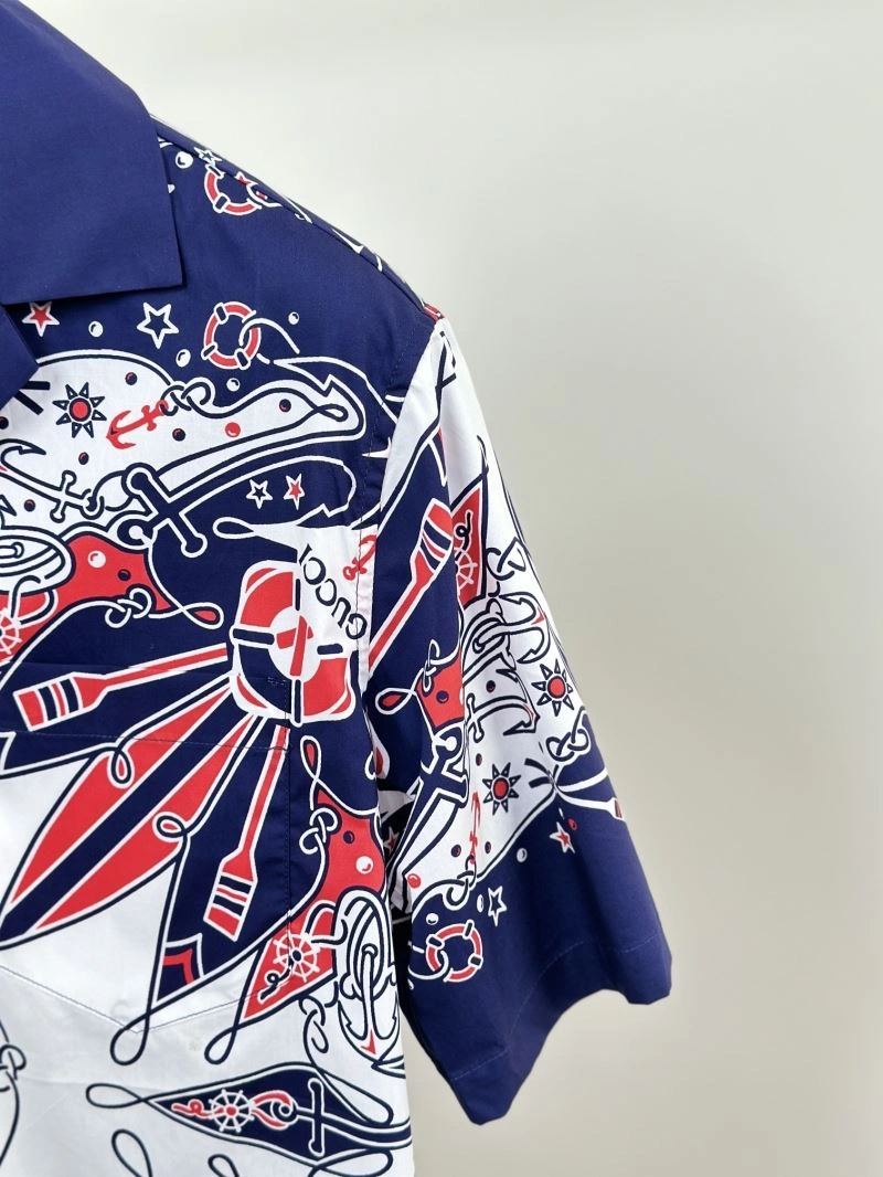 Unisex Gucci Shirts 128565