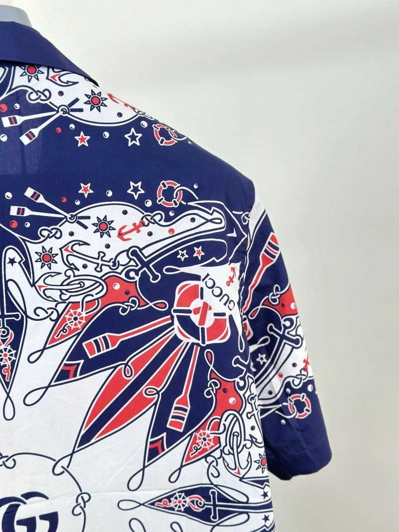 Unisex Gucci Shirts 128565