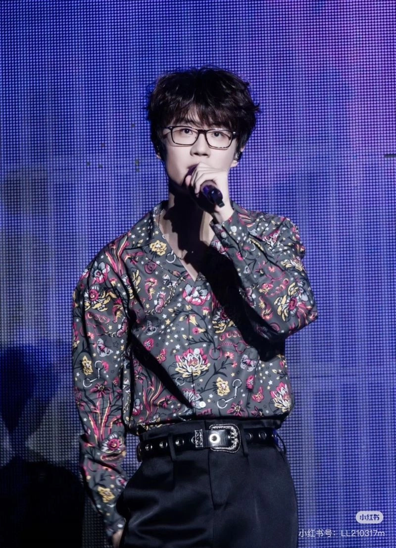Classic Gucci Shirts 128564