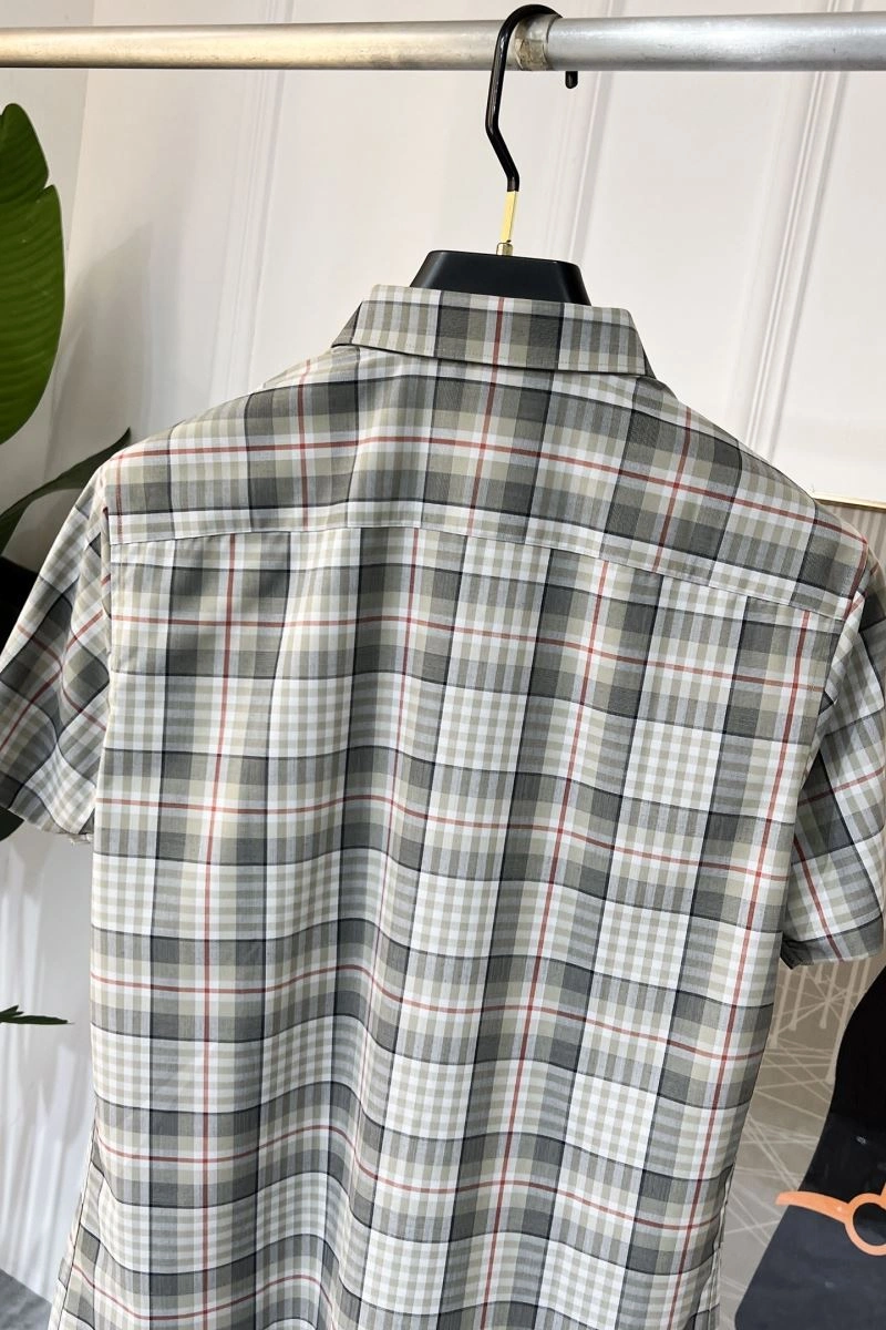 Seasonal Gucci Shirts 126772