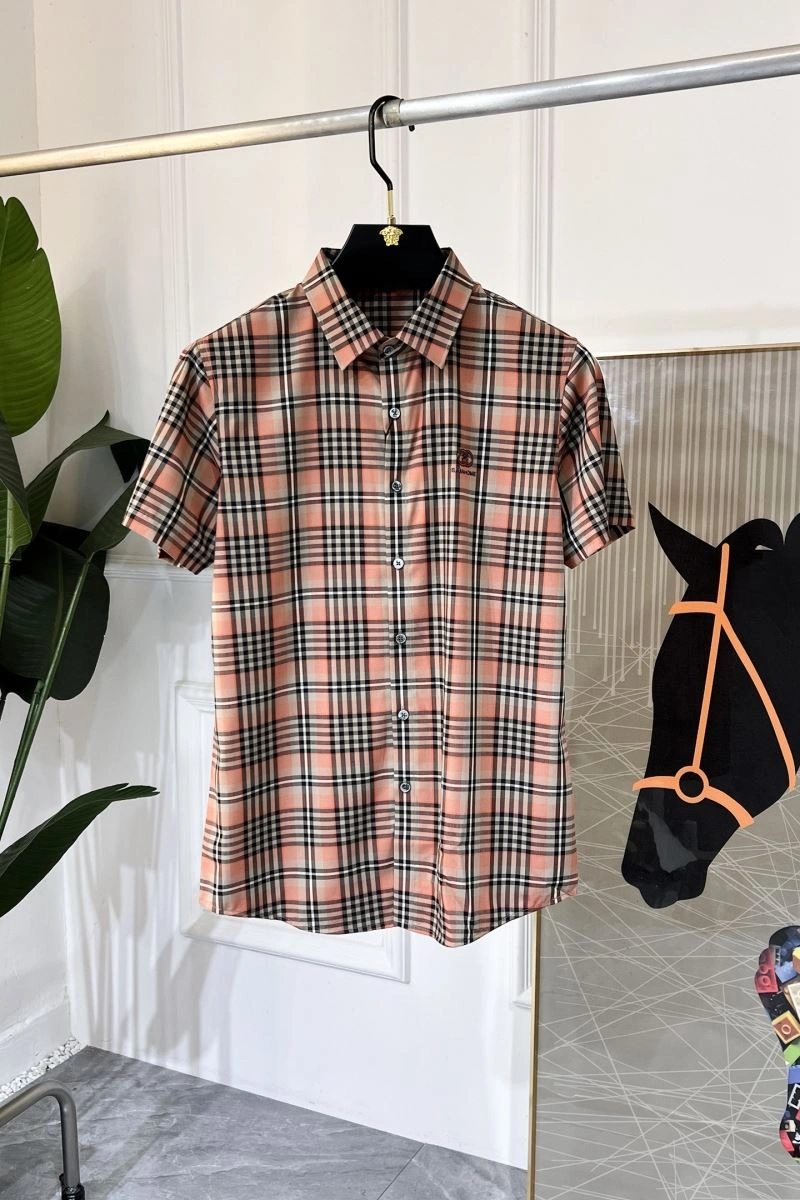 Seasonal Gucci Shirts 126772