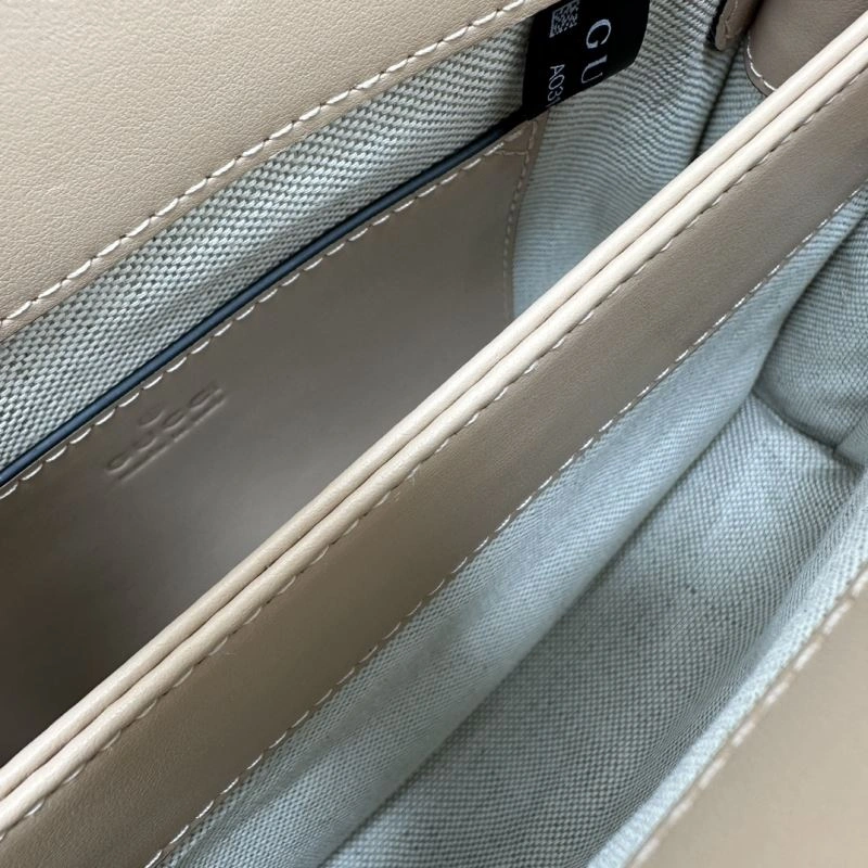 Gucci Shopping Bags Effortless 73561