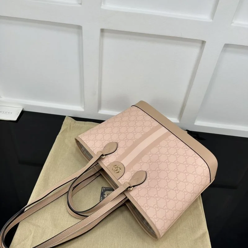 Gucci Shopping Bags Sleek 50436