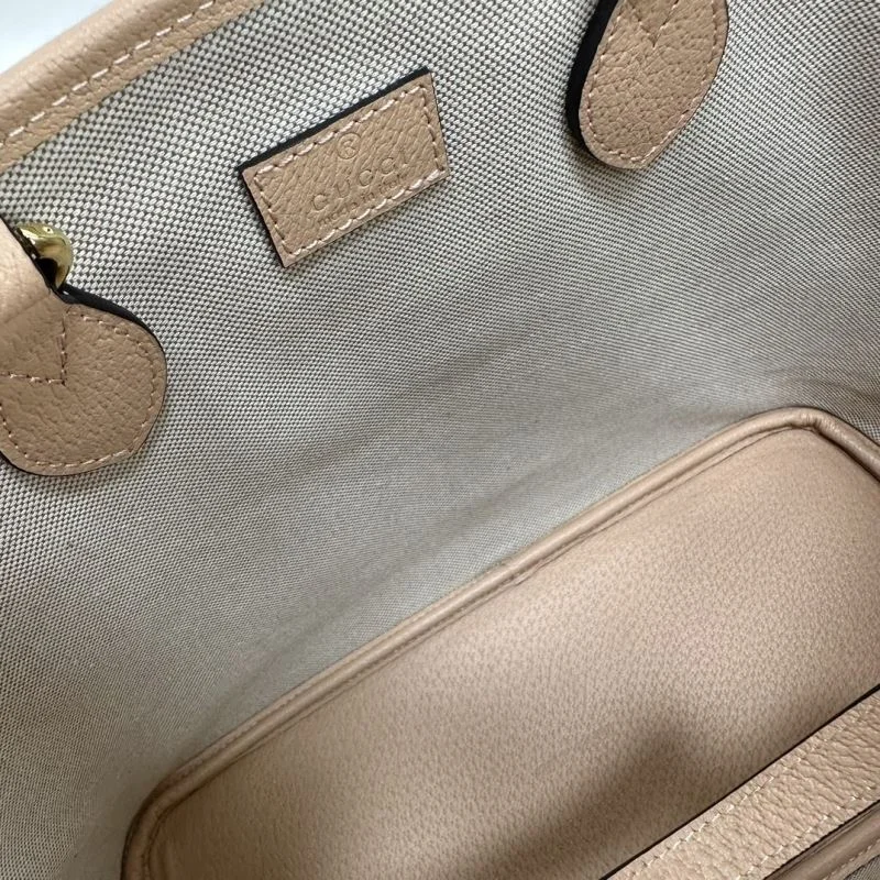 Gucci Shopping Bags Sleek 50436