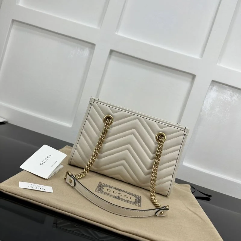 Elegant Gucci Shopping Bags 50362