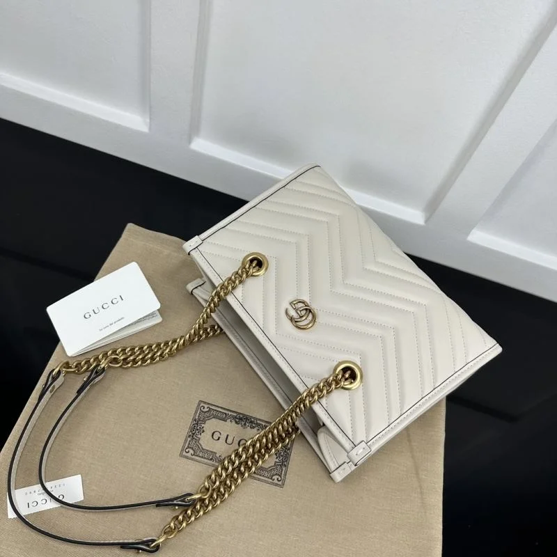 Elegant Gucci Shopping Bags 50362