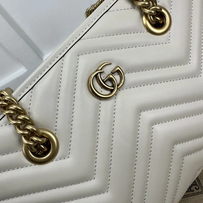 Elegant Gucci Shopping Bags 50362