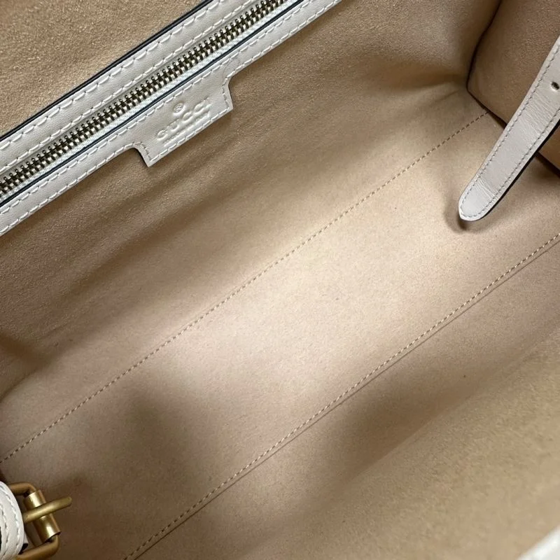 Versatile Gucci Shopping Bags 50391
