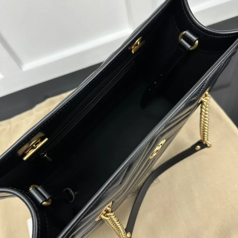 Effortless Gucci Shopping Bags 50359