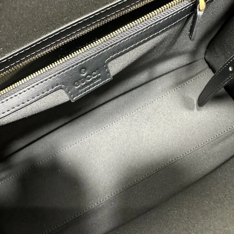 Effortless Gucci Shopping Bags 50359