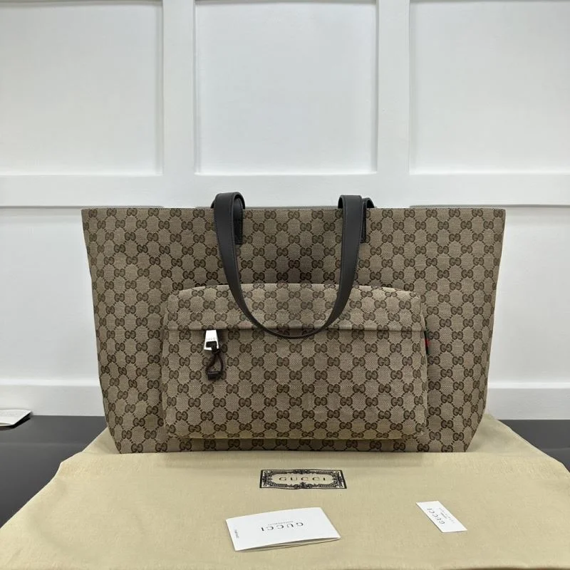 Vibrant Gucci Shopping Bags 50351