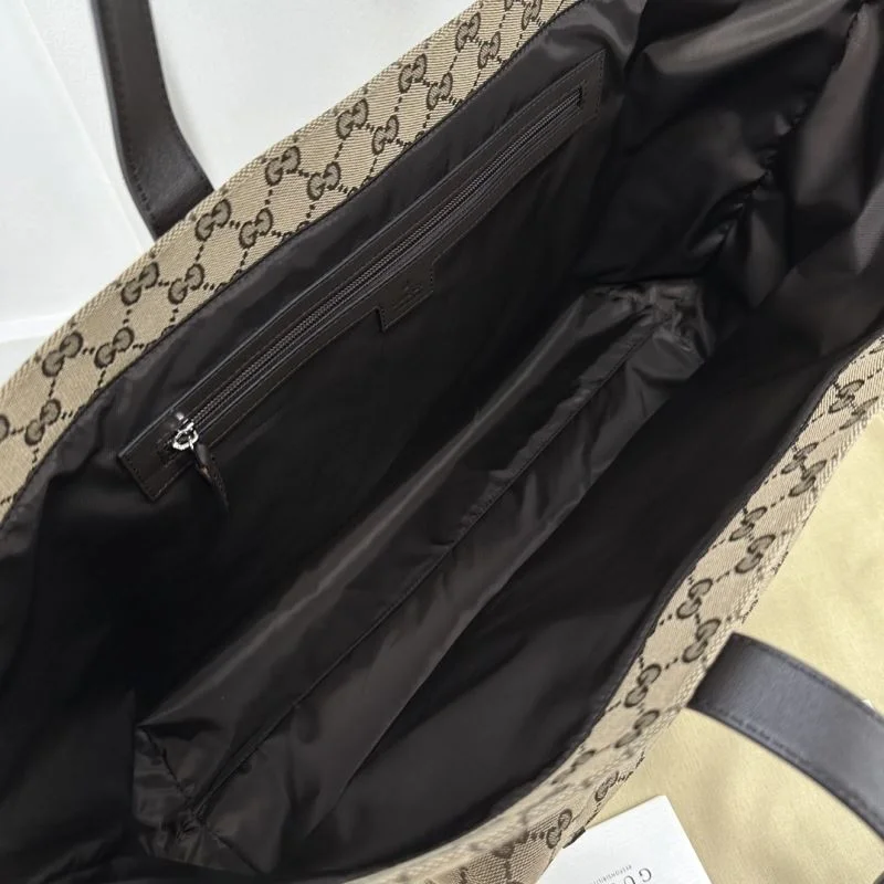 Vibrant Gucci Shopping Bags 50351