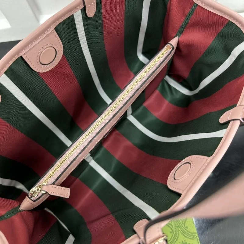 Gucci Shopping Bags EyeCatching 50348
