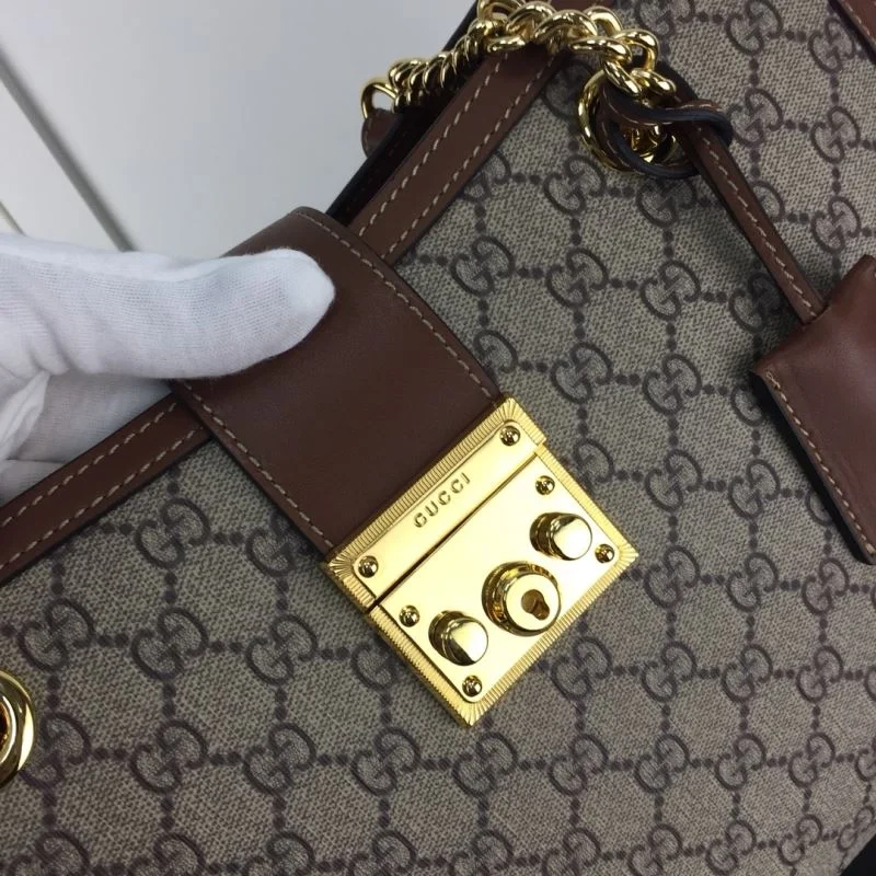 Sporty Gucci Shopping Bags 50322