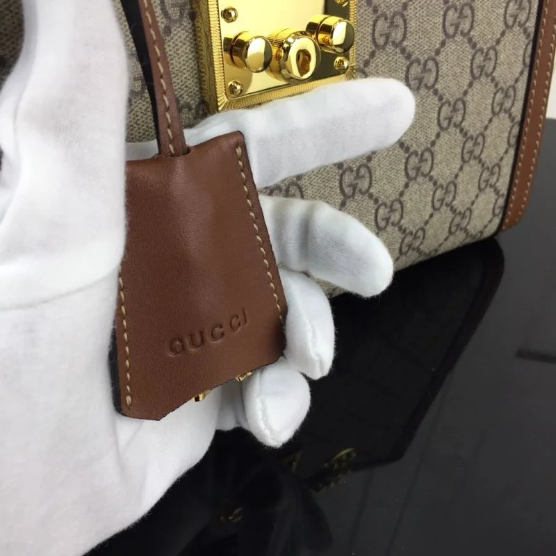Gucci Shopping Bags Attractive 50323