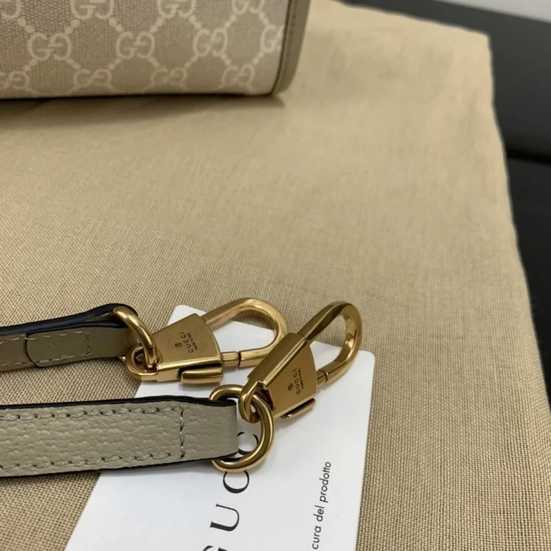 Neat Gucci Shopping Bags 50300