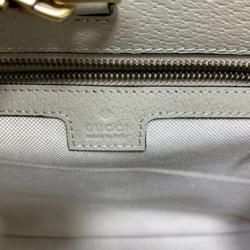 Neat Gucci Shopping Bags 50300