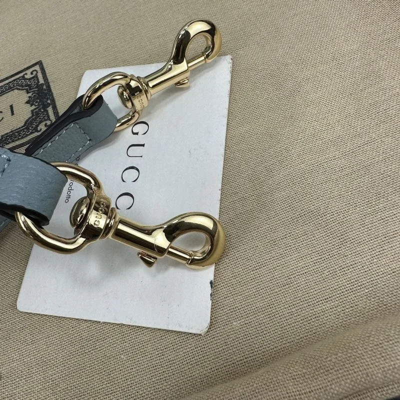 Elegant Gucci Shopping Bags 50360