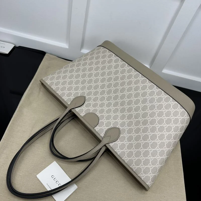 Seasonal Gucci Shopping Bags 50257