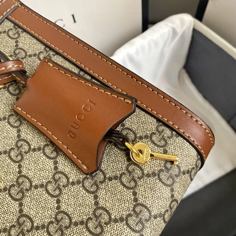 Neat Gucci Shopping Bags 80778