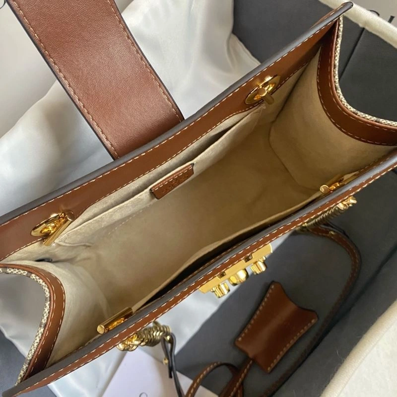 Neat Gucci Shopping Bags 80778