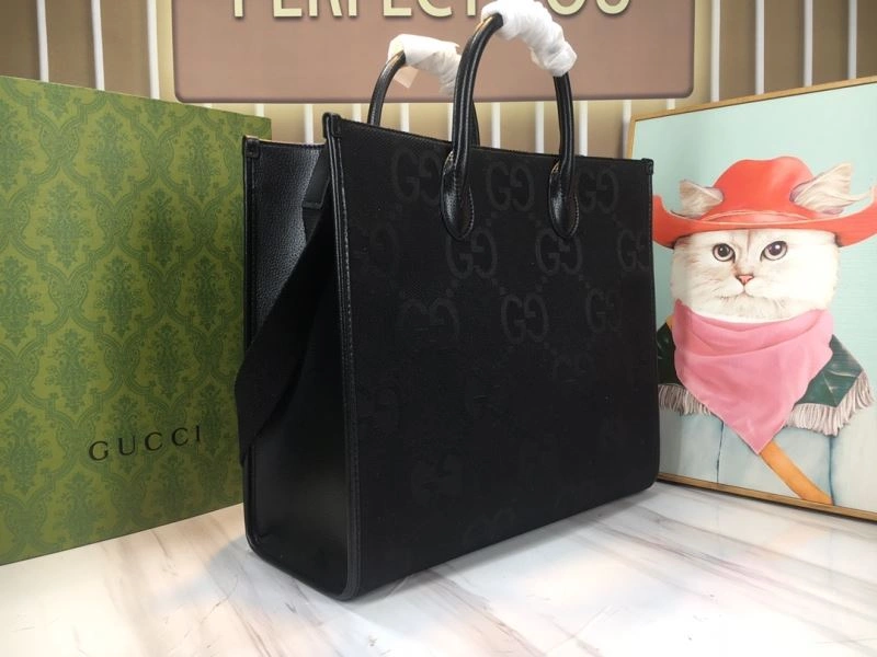 Gucci Shopping Bags Sleek 80771