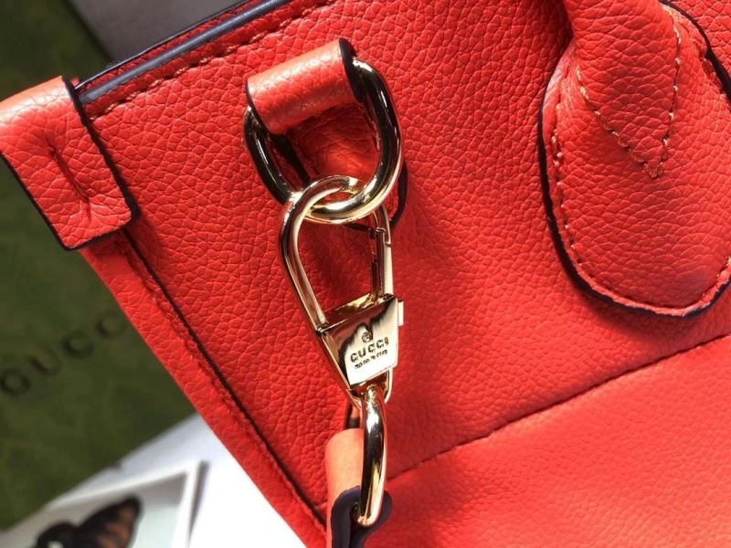 WaterResistant Gucci Shopping Bags 80744