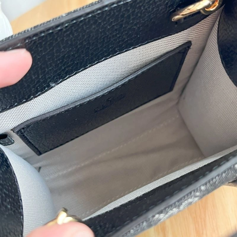Gucci Shopping Bags Versatile 80735