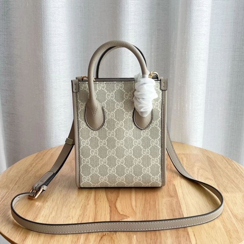 Bright Gucci Shopping Bags 80767