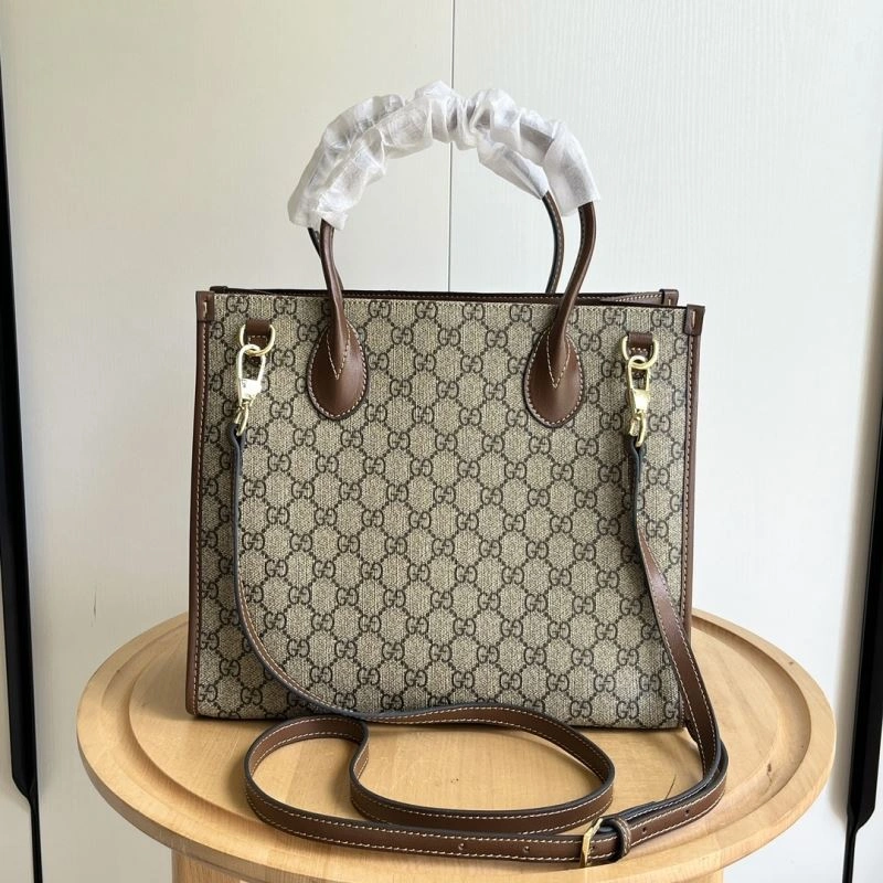 Versatile Gucci Shopping Bags 80734