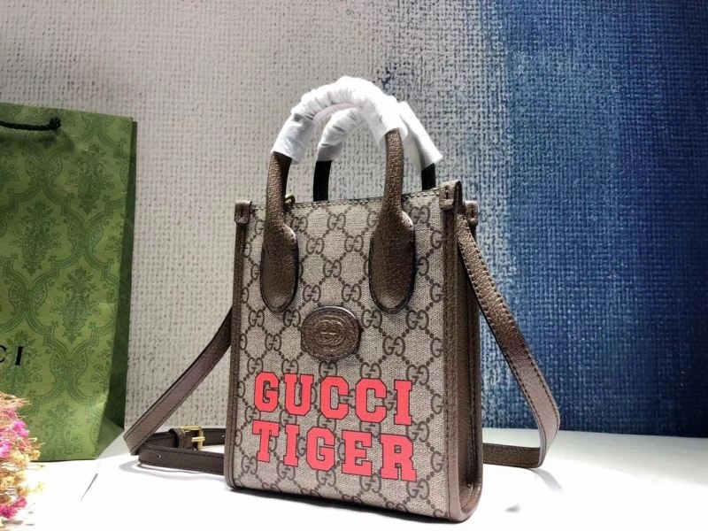 Gucci Shopping Bags Functional 80725