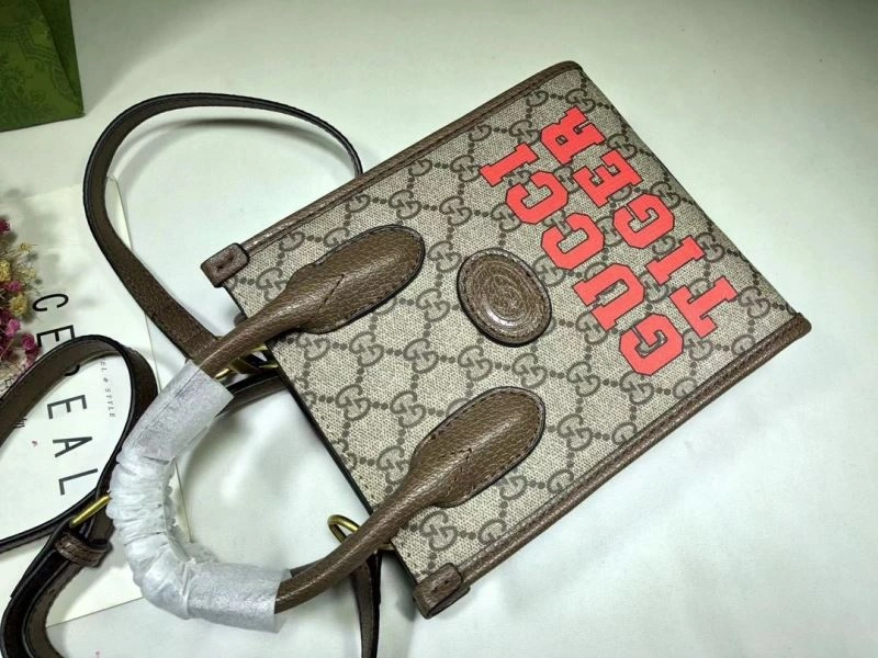 Gucci Shopping Bags Functional 80725