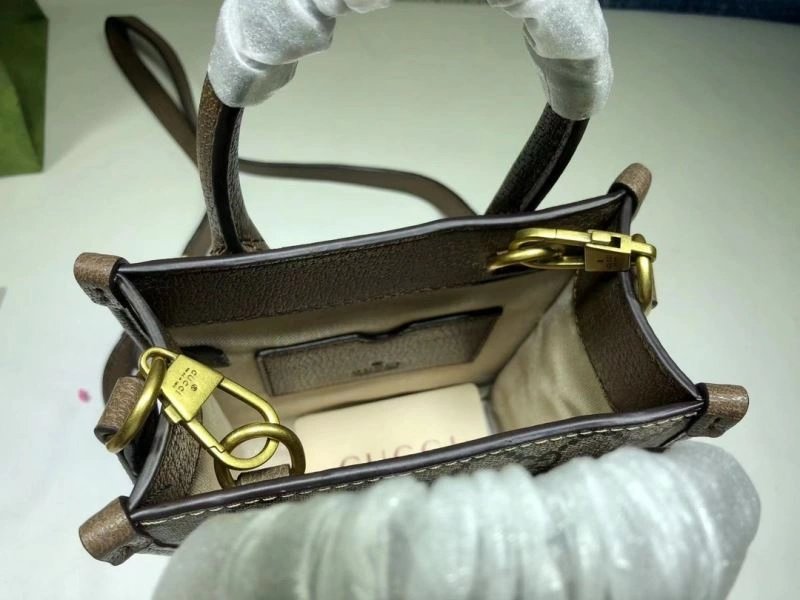 Gucci Shopping Bags Functional 80725