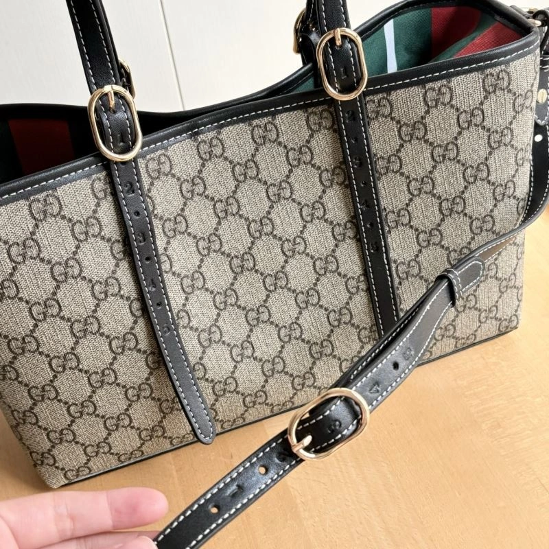 Flexible Gucci Shopping Bags 80755