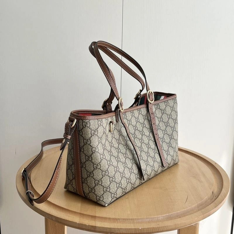 Sporty Gucci Shopping Bags 80780