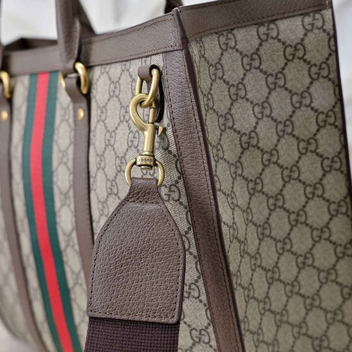 Gucci Shopping Bags Youthful 90910