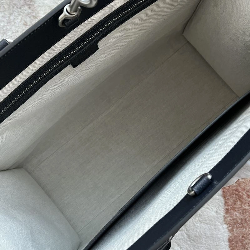 Gucci Shopping Bags RelaxedFit 77646