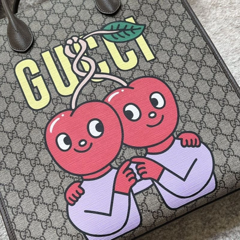 Gucci Shopping Bags Functional 77621