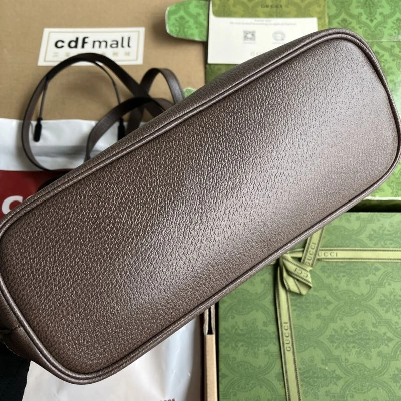 Versatile Gucci Shopping Bags 74467