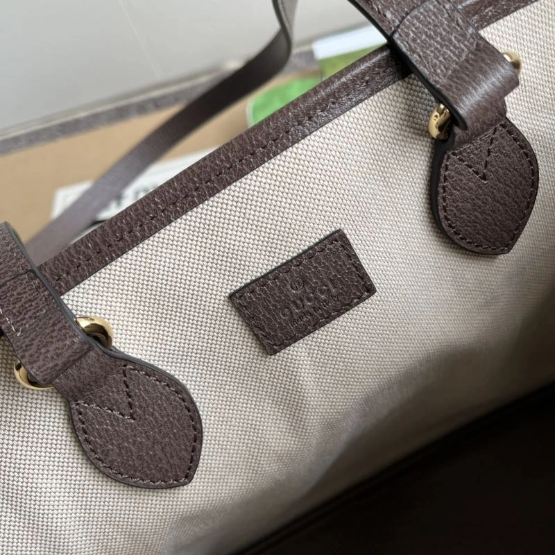 Versatile Gucci Shopping Bags 74467
