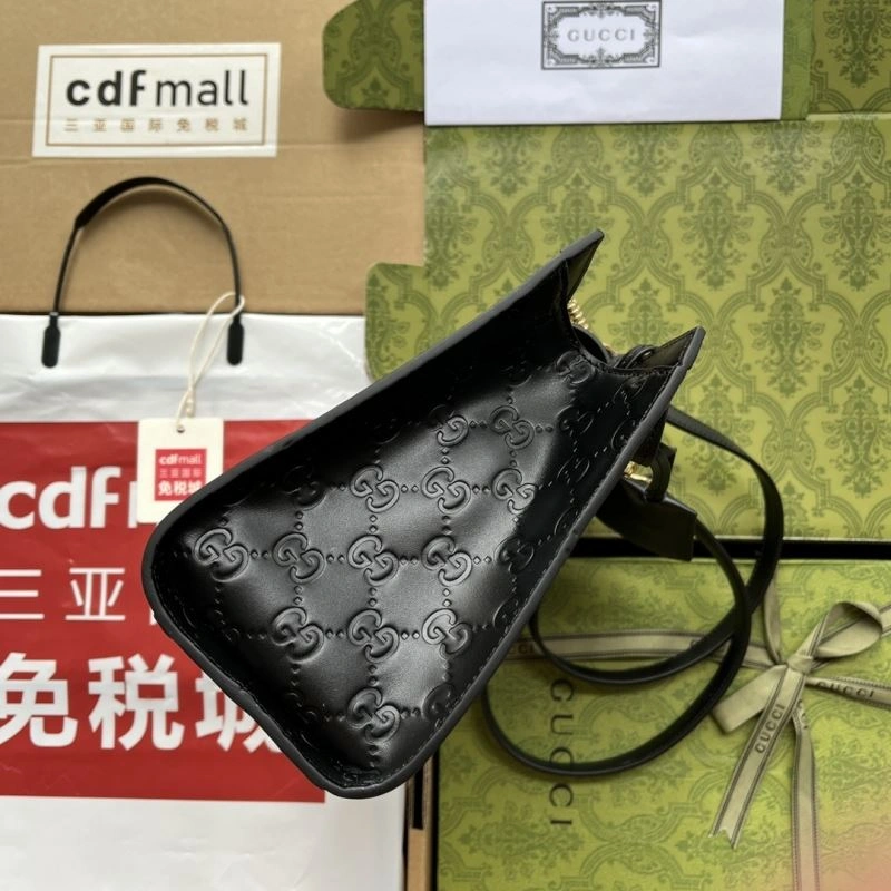 Compact Gucci Shopping Bags 74464