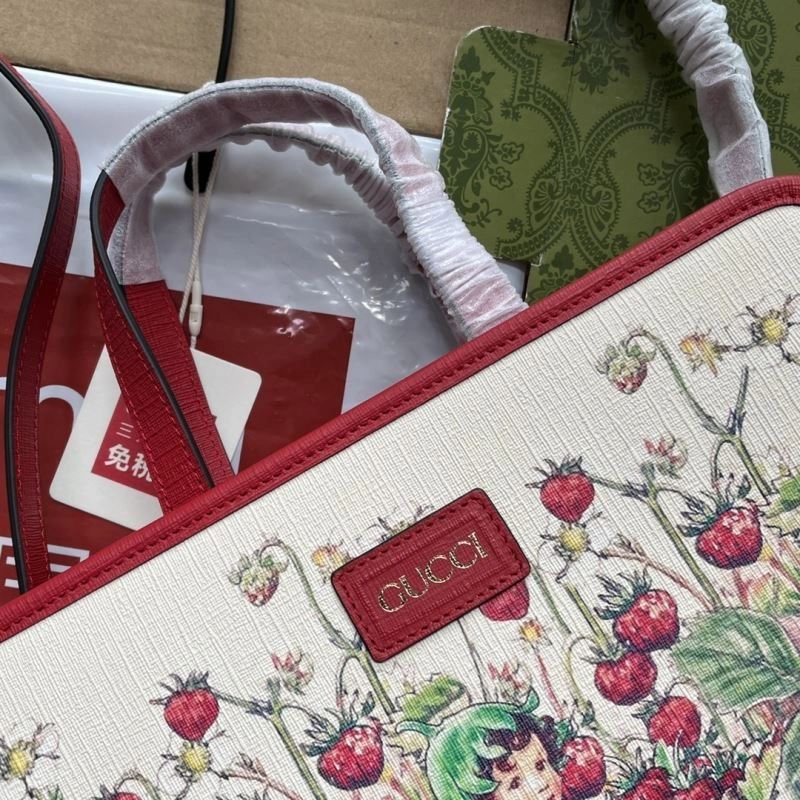 Stretchable Gucci Shopping Bags 74440