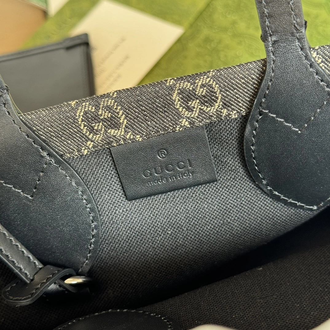 Gucci Shopping Bags ModernLook 72312